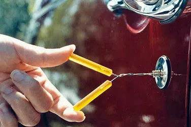 community Locksmith Store Lansing, KS 913-228-0455 - broken-key-extraction