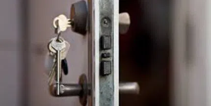 community Locksmith Store Lansing, KS 913-228-0455 community Locksmith Store Lansing, KS 913-228-0455 - key-making