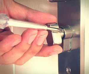 community Locksmith Store Lansing, KS 913-228-0455 - lock-locksmiths