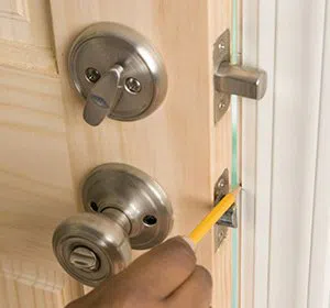 community Locksmith Store Lansing, KS 913-228-0455 community Locksmith Store Lansing, KS 913-228-0455 - unlock-door